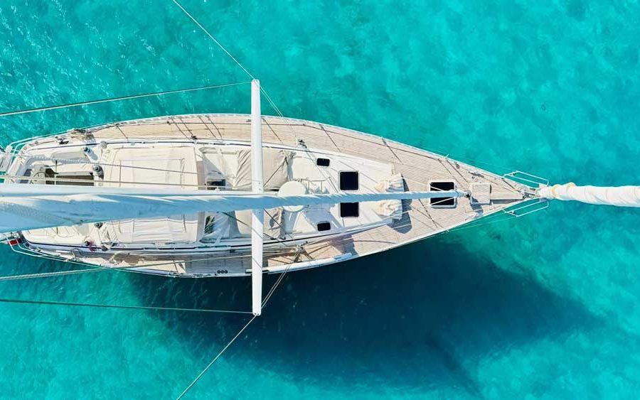 costo vacanza barca a vela